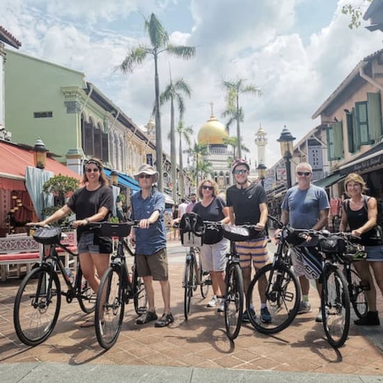 Bikes and Bites Food Tour Singapore at Let’s Go Tour Singapore