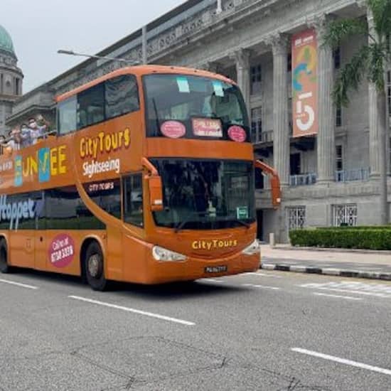FunVee Singapore: Day Tour by Open-Top Bus at Marina Square