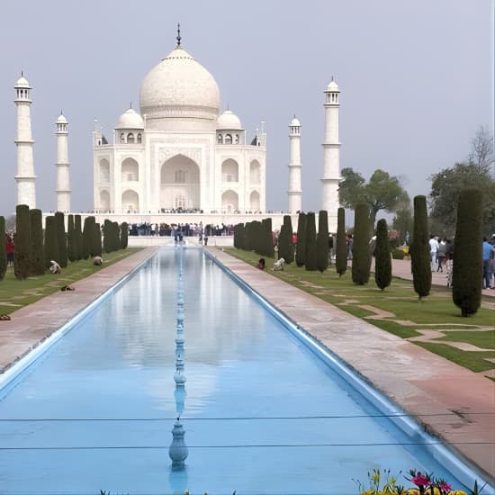 Taj Mahal Virtual Tour at Taj Mahal, Agra, India