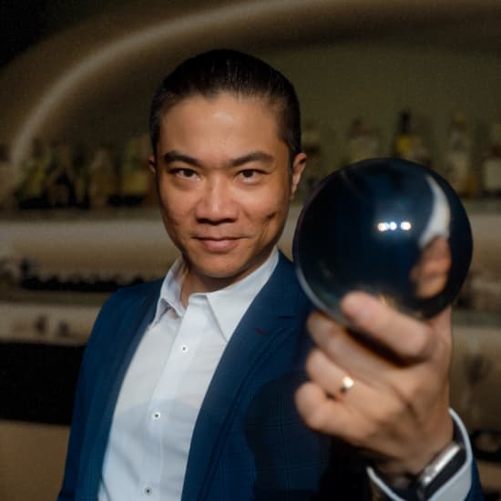 The Magic Bar Show – Whispers of The Mind by Mentalist Nique Tan at Theatre of Wonder