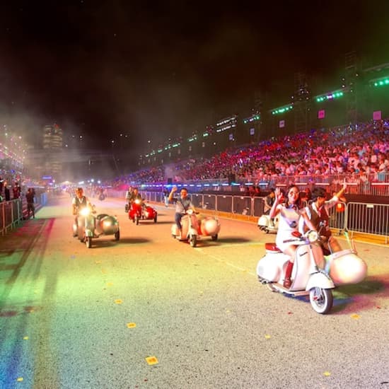 Vespa Night Tour of Singapore at Singapore Sidecars